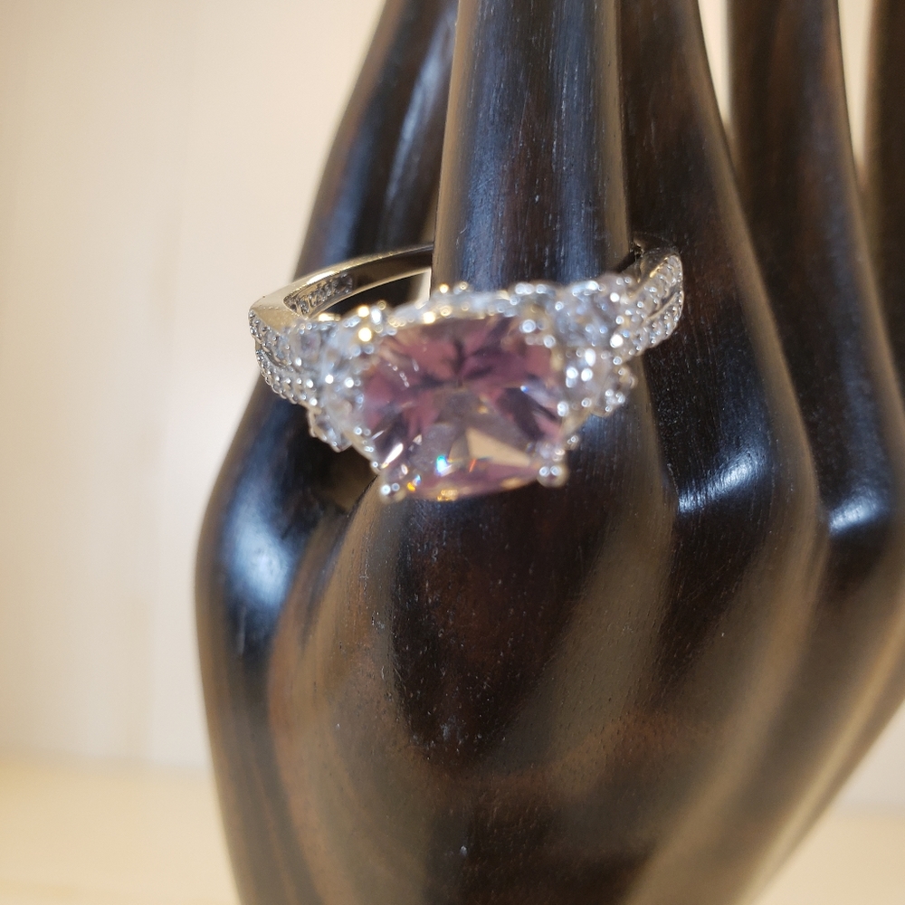 Sterling Silver Pink and Clear CZ Ring Signed e CZ 925 Vietnam Size 9.5